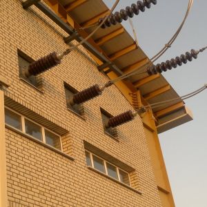 Bushing Wall (2)